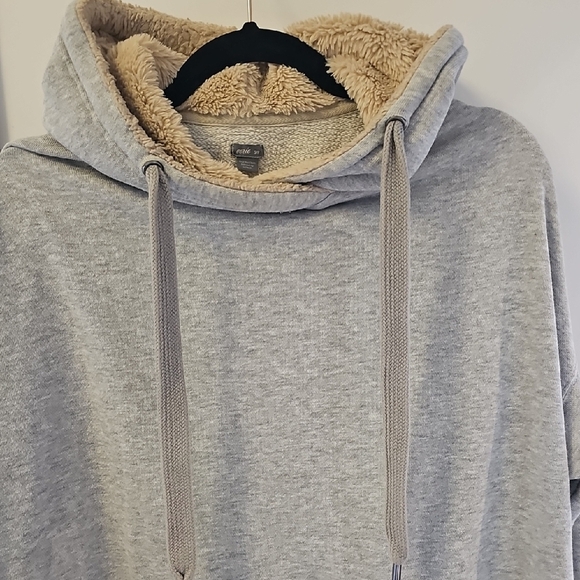 Aerie Gray Hoodie Sweater with Cream Lining Size S/P - Picture 1 of 8